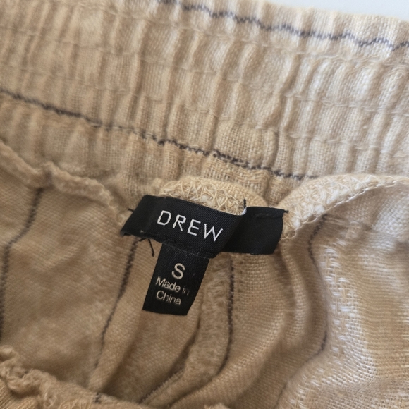 Drew Linen Blend 2-Piece Set: Scoop Neck Crop Top & Wide-Leg Pants - Picture 6 of 14